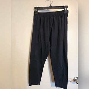 Black Sweetlegs Capri Leggings